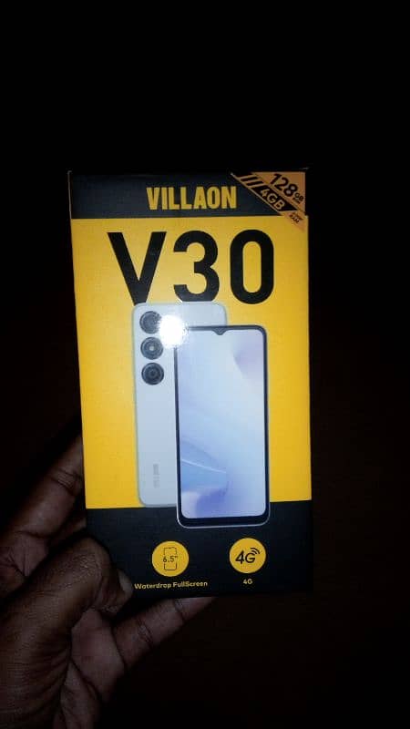 villaon v30 11 month warranty 2+2 ram 128 memory 2