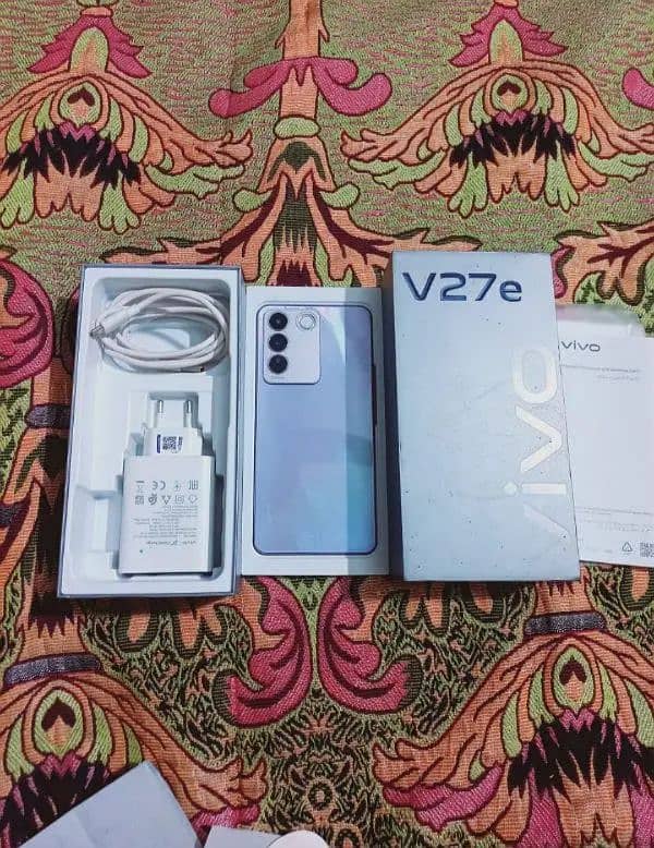 Vivo V27E 8/256 Full Box 10/10 Total Genuine Set 2