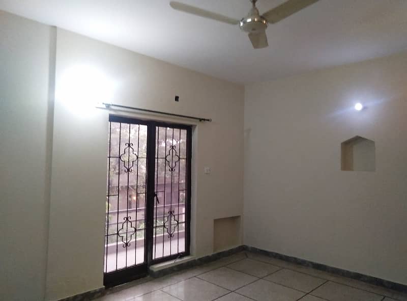 01 Kanal Lower Portion Lock Beautiful Upper Portion Available For Rent in DHA Phase 2 Block S, Lahore Cantt 4