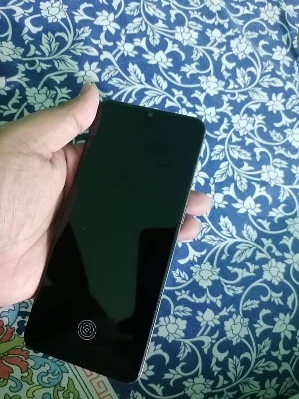 Oppo F17 1