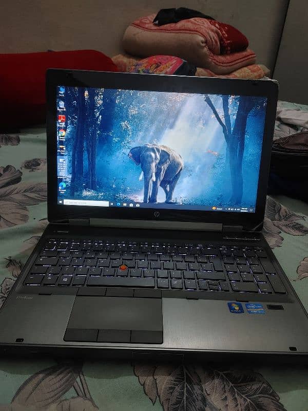 hp elitebook 8570w model gaming laptop 2