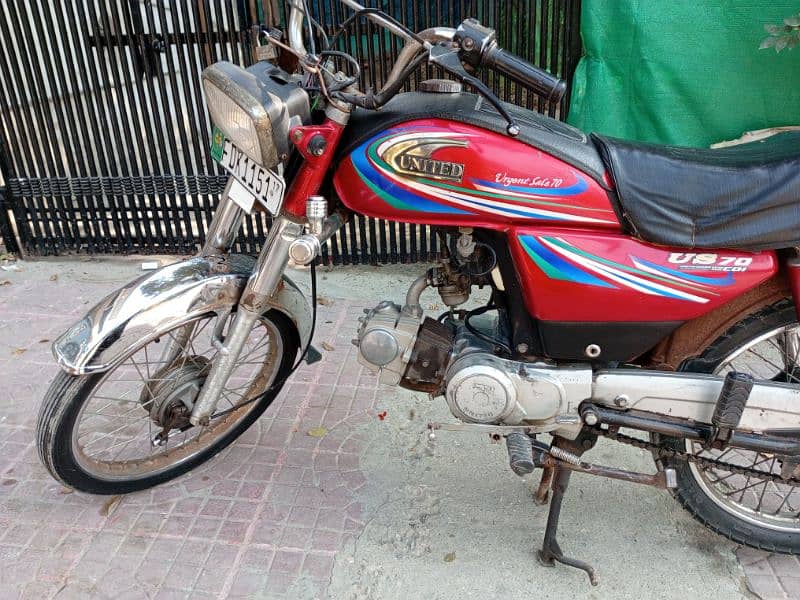 CD 70 motor cycle for sale 0