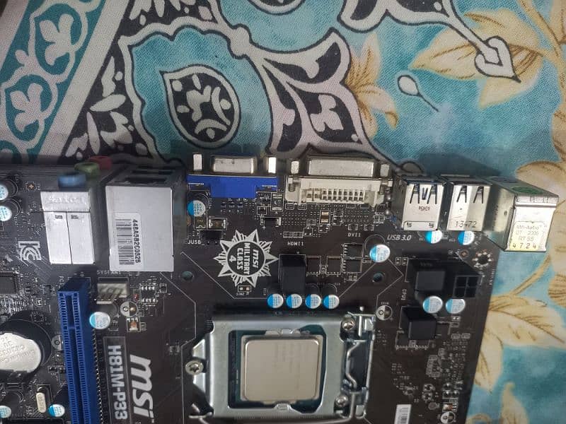 Msi H81-P33 MObo 0