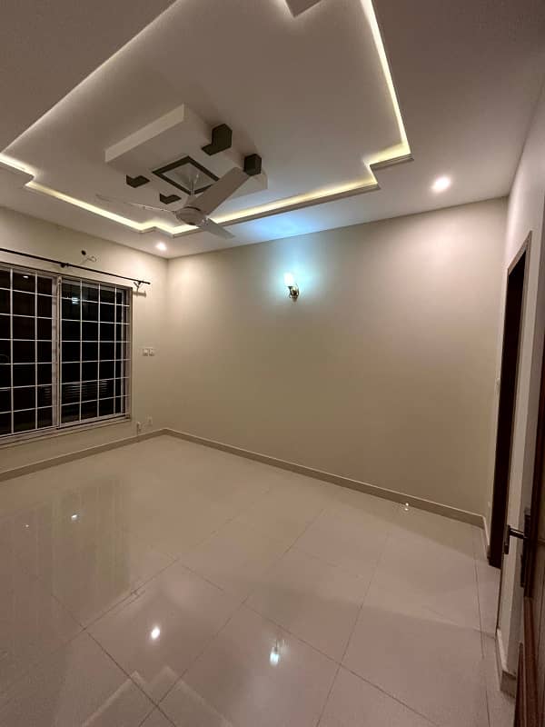 Full house 4bed available for rent in D-12 Islamabad 12