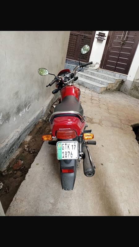 Honda prider 17 modal new condition 1 lac final 0