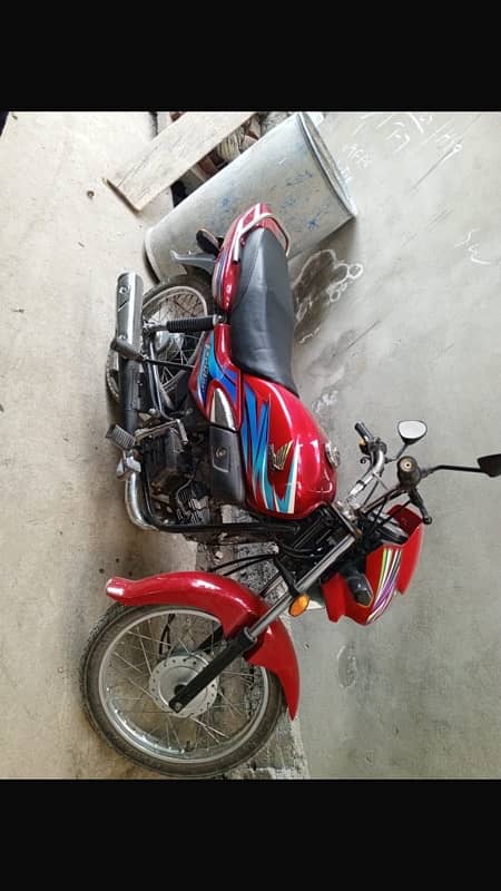 Honda prider 17 modal new condition 1 lac final 3