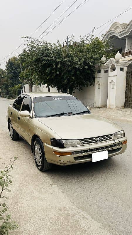 Toyota Corolla  2000 0