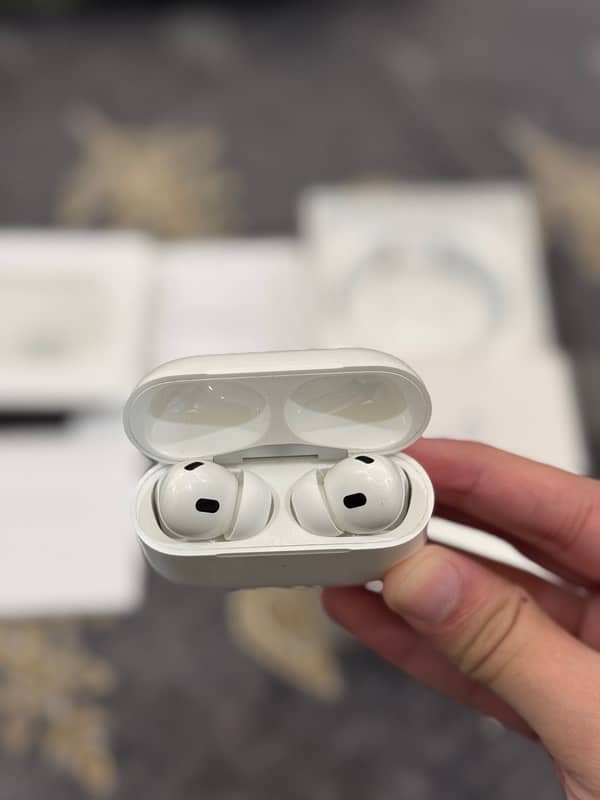 Apple Airpods Pro 2 Orignal 2