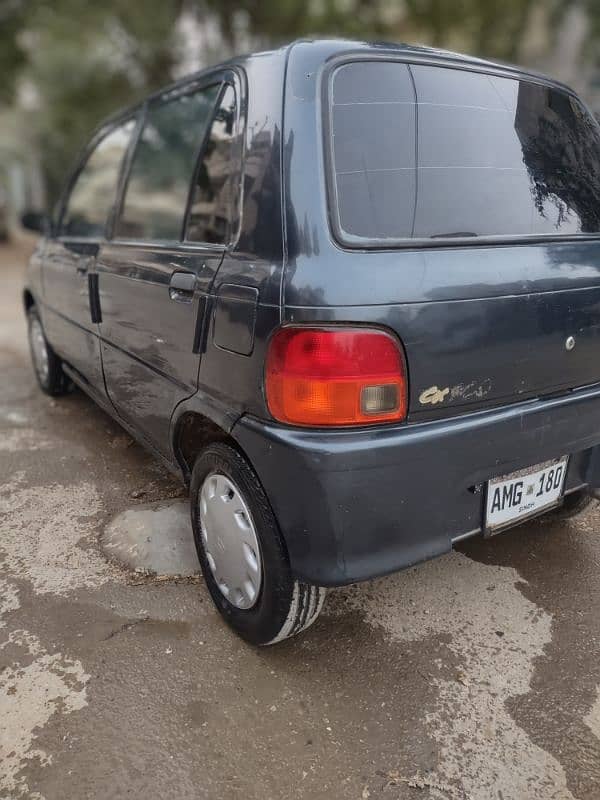 Daihatsu Cuore 2006/2007 better than cultus and alto 4