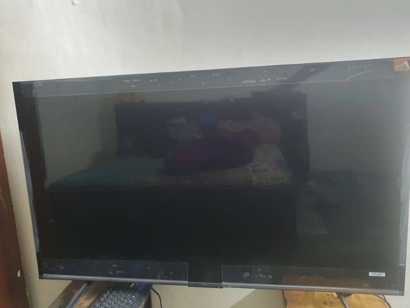 TCl C655 50 inches Smart TV pro 0