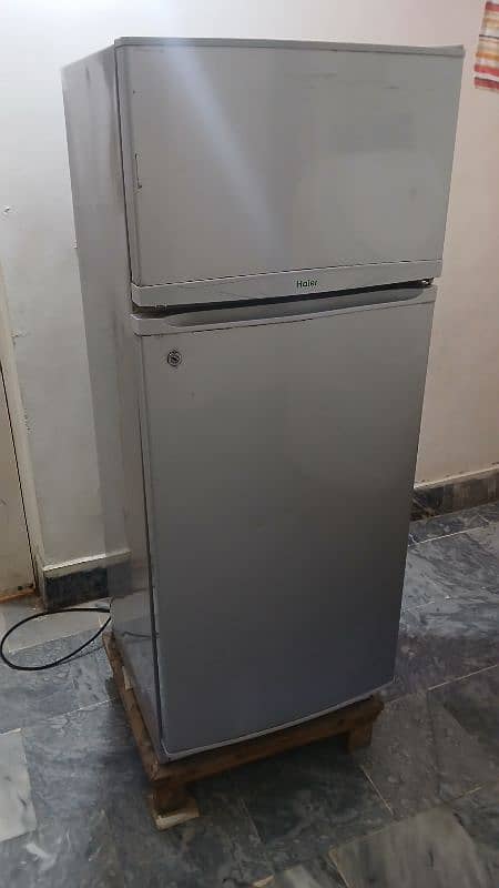 Haier refrigerator HRF-253 0