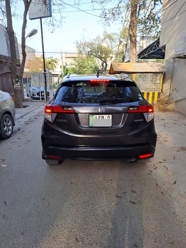 Honda Vezel 2015 3