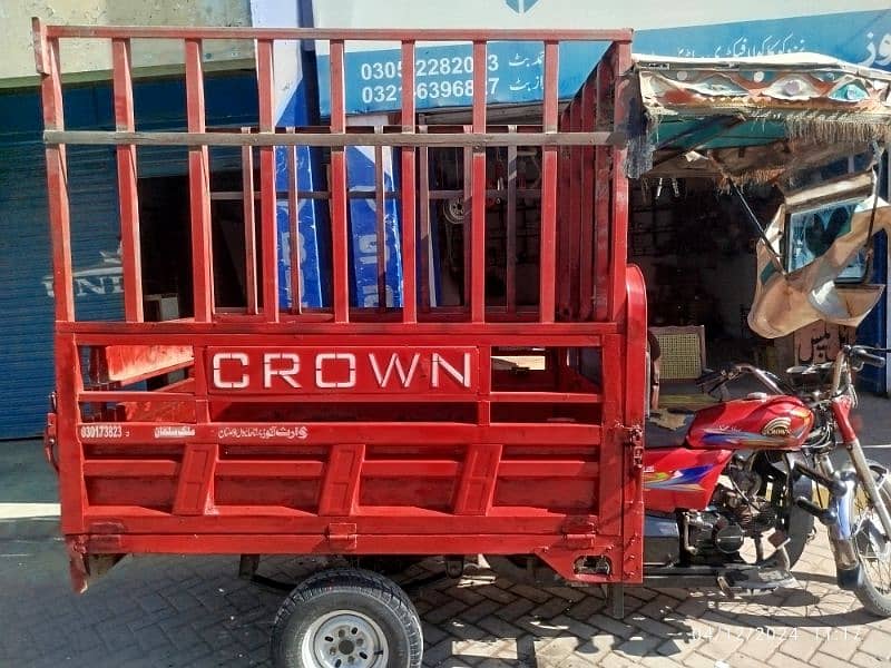 Crown Loader Rickshaw 8