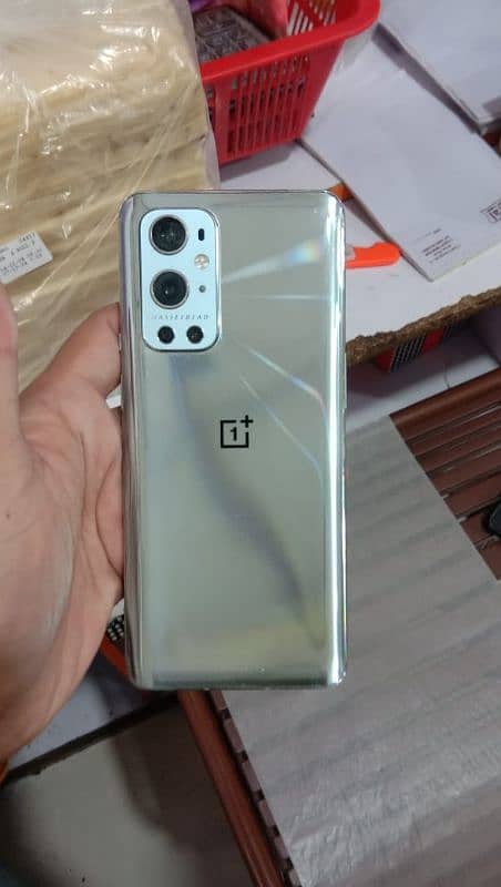 OnePlus 9 Pro 5G, Excellent Performance,  Like New. 0