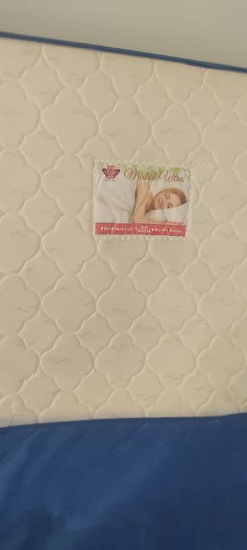 King size medicated double mattress 2