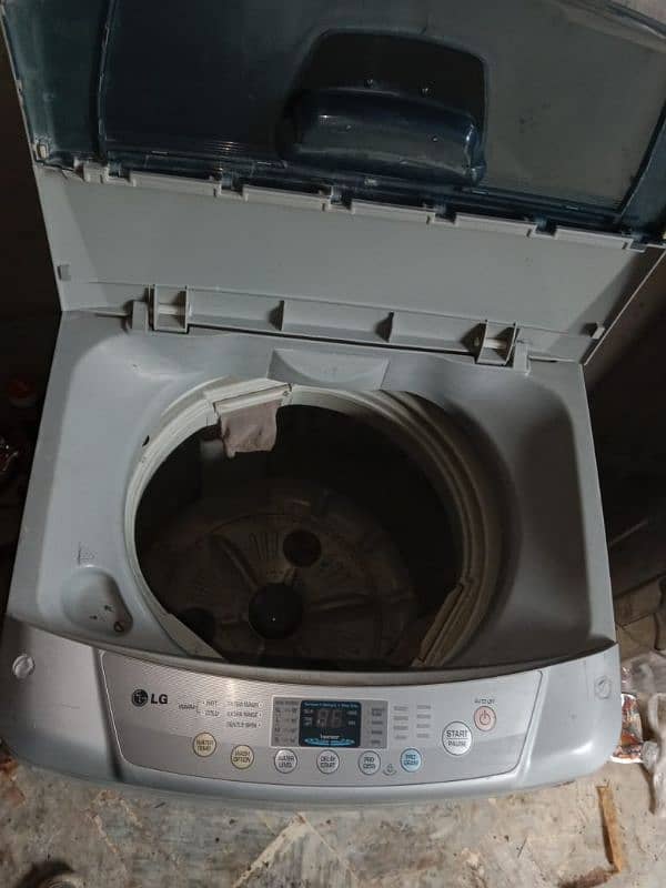 Lg 12Kg Fully automatic Washing machine 100% in working For Sale , 2