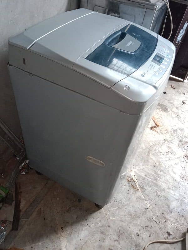 Lg 12Kg Fully automatic Washing machine 100% in working For Sale , 6