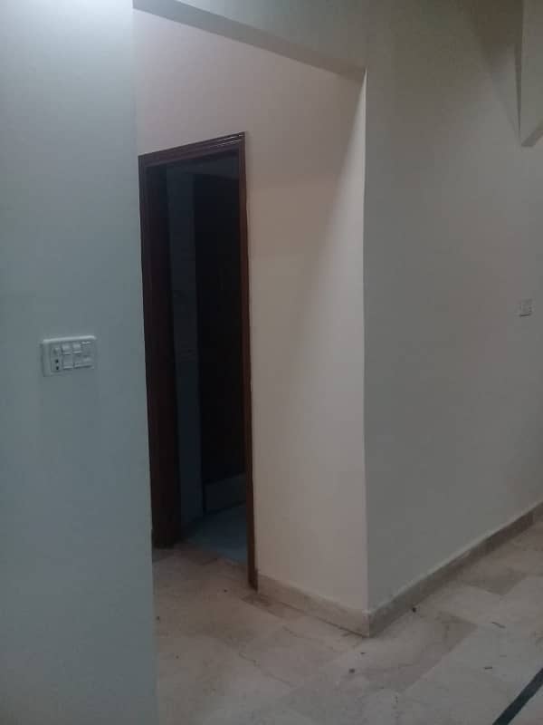 independent 240 yards bungalow for rent in johar 2