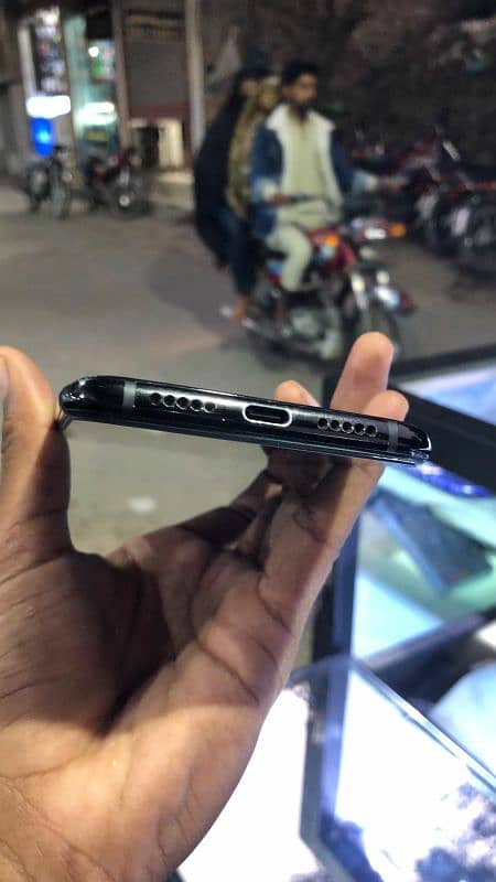 oneplus 6t exchange possible with I phone contact 03277436366 4