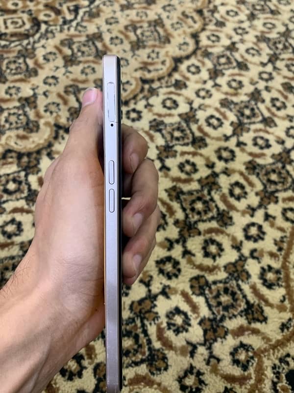 Oppo f21 pro 3