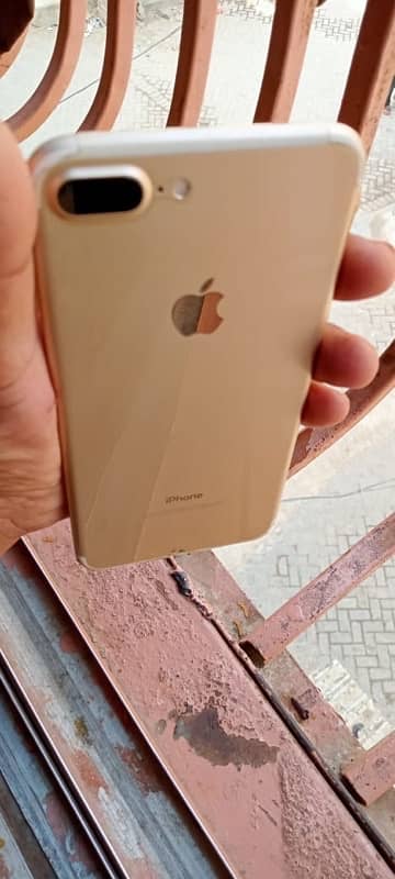 I phone 7 plus 3