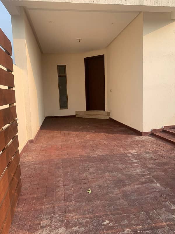 7 Marla Modren House Available For Rent In M8 A1 Lake City Lahore 1