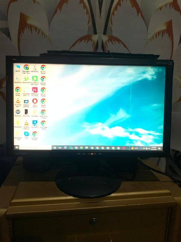 19 inch lcd wied 0