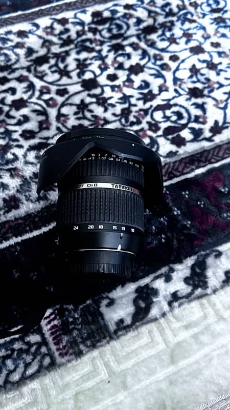 Nikon  D7000 with 3 different zoom  lens 4