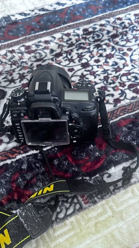 Nikon  D7000 with 3 different zoom  lens 6