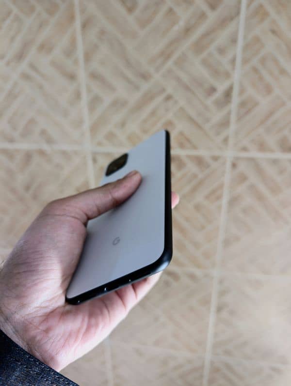 Google Pixel 4 XL - VIP PTA Approved - 10/10 Condition 1