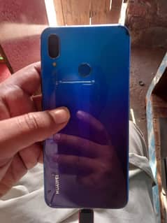 Huawei Nova 3i