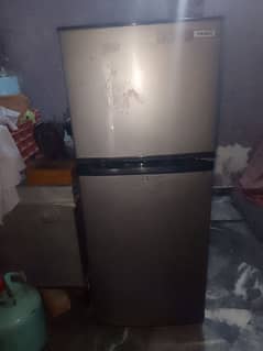 fridge good condition 03200097448