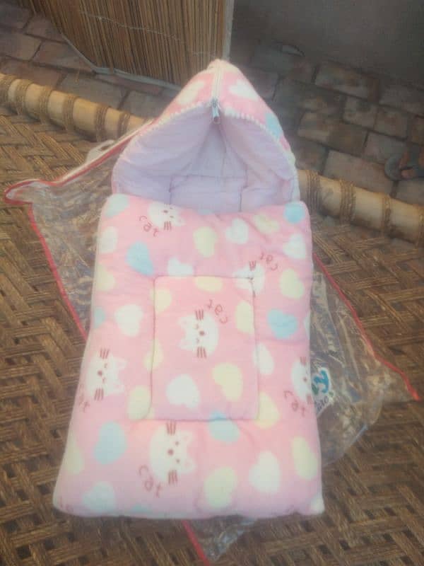 baby cart. baby kambal. baby sheet. baby bister 14