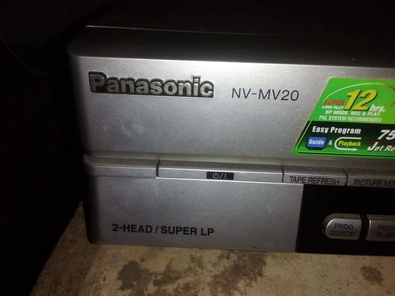 PANASONIC VICR WITH REMOTE MADE IN JAPAN NEW VERY LITTLE USE 4