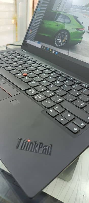 LENOVO X1 CARBON i5-10th (Gen 8) 2