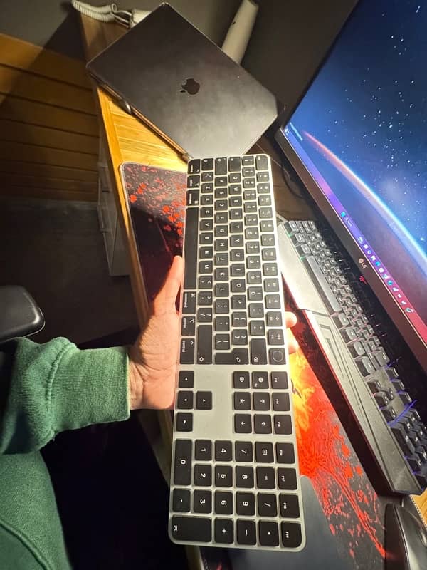 Apple Magic Trackpad Magic keyboard 2