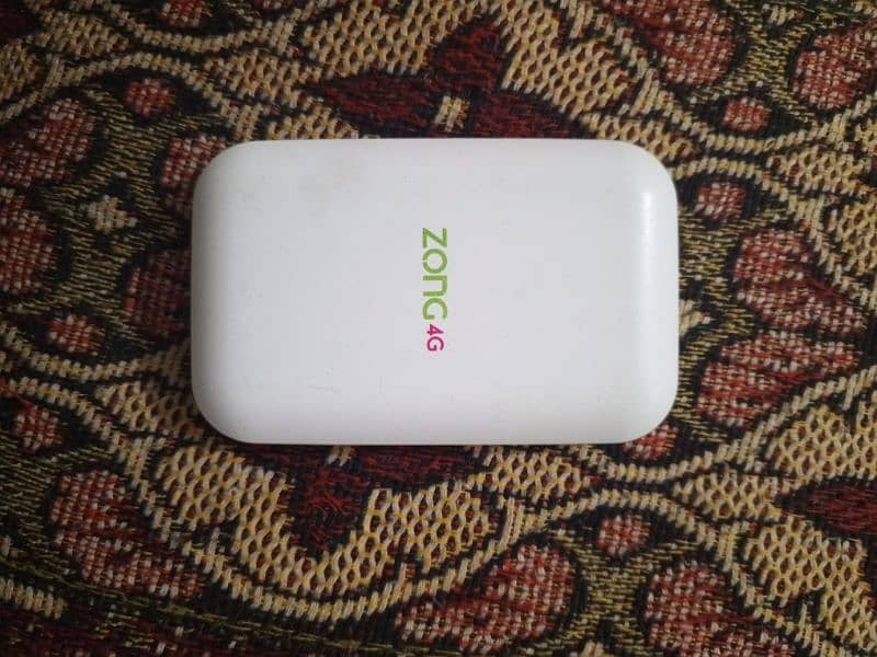 Zong 4G Bolt Internet Device 1