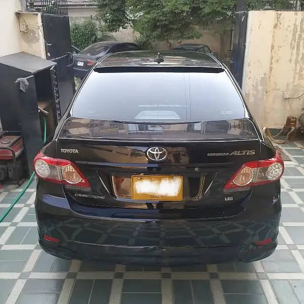 Toyota Corolla Altis 2013 2