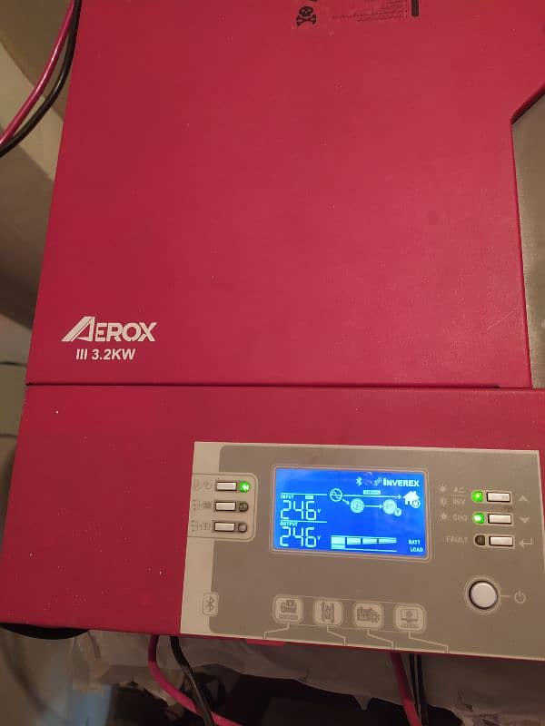 AEROX III 3.2 KW  PV 4000 supported. works with out battery 2