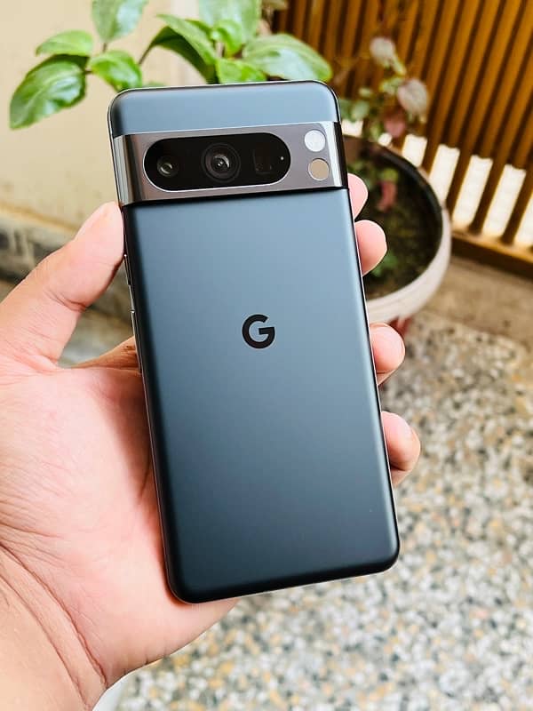 Google Pixel 8 Pro 5G 1