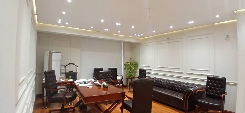 Fully Furnished Office 6000sqft Space Parking,Tiles, Lift Installed, Ceiling Installed 1