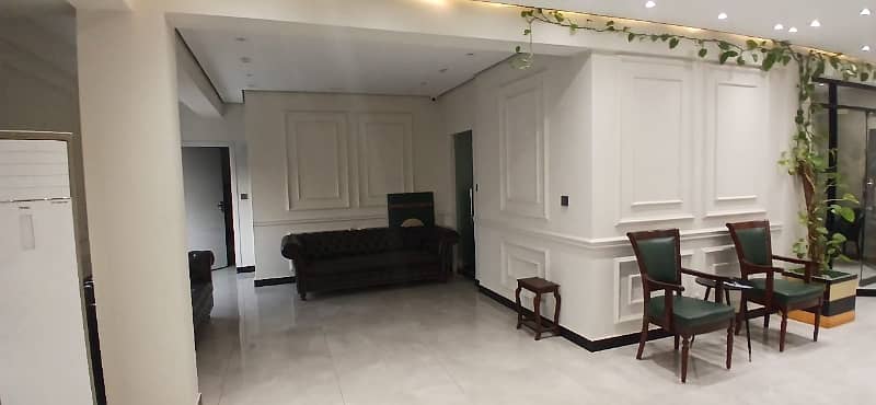 Fully Furnished Office 6000sqft Space Parking,Tiles, Lift Installed, Ceiling Installed 10