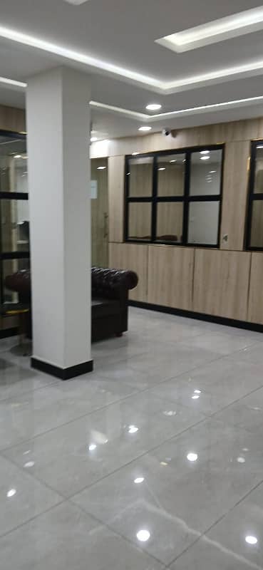 Fully Furnished Office 6000sqft Space Parking,Tiles, Lift Installed, Ceiling Installed 18