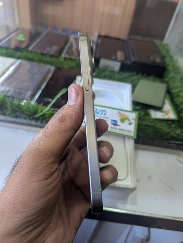 Iphone 15 PRO Max | NON PTA | 256GB 1