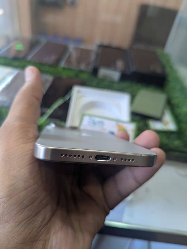 Iphone 15 PRO Max | NON PTA | 256GB 2