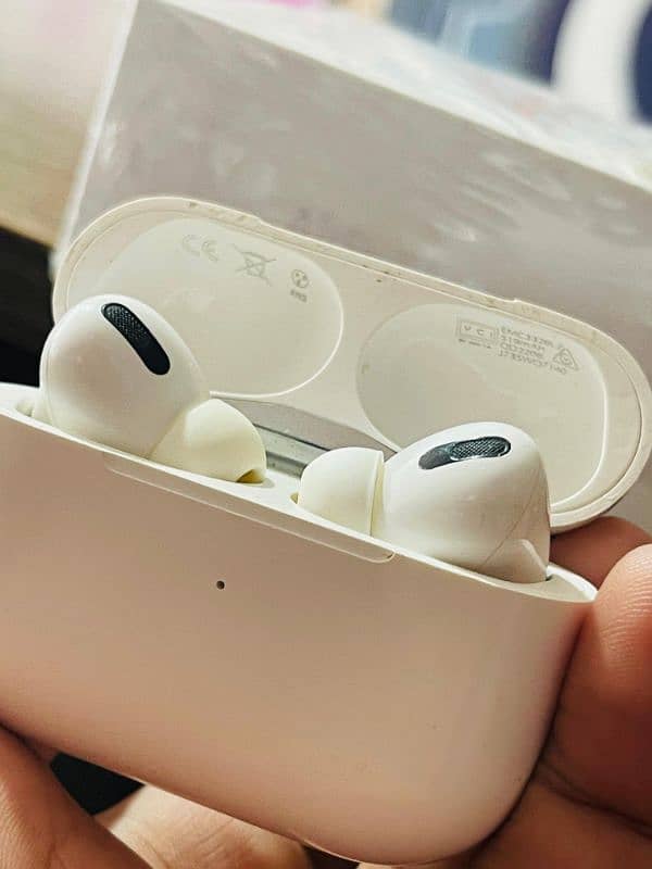 Air pods pro Made in Japan 0