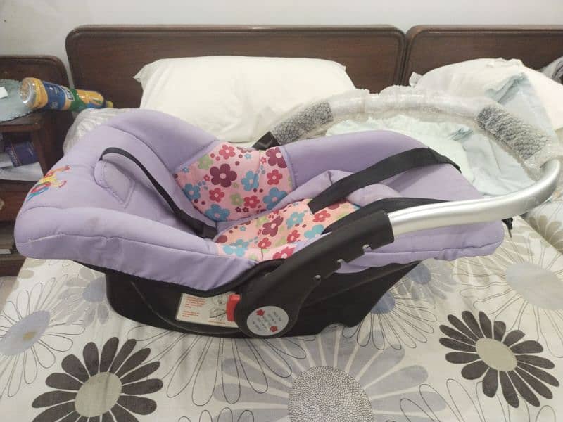 baby carry cot 0