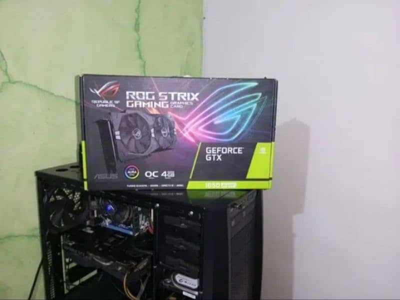 Asus Rog Strix 1650 super lush 0