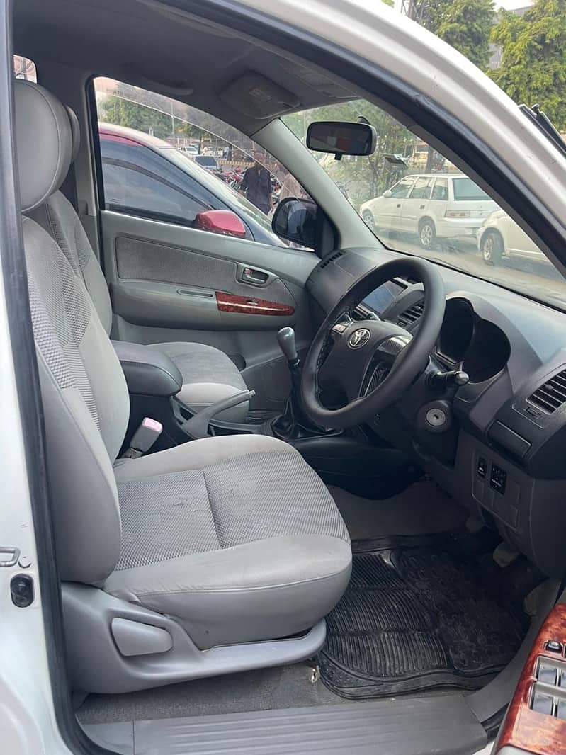 Toyota Hilux vigo 2006/2009 Double Cabin 6