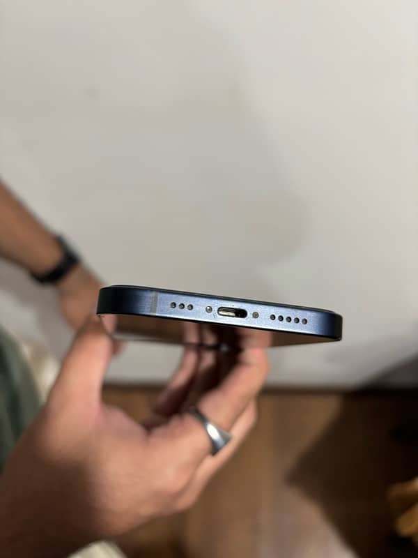 Iphone 12 64 gb Non PTA 7